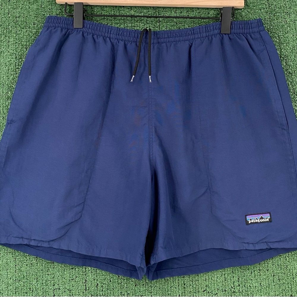 Vintage Y2K Patagonia Baggies Navy Blue 4” Inseam Lined Shorts Men’s Size Medium